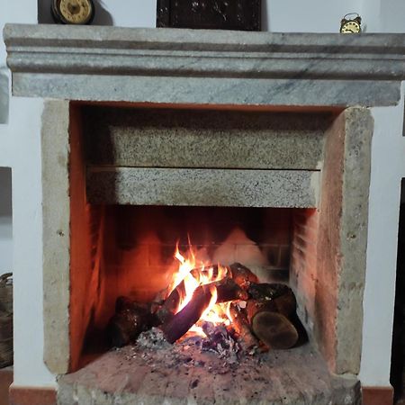 Casa Rural La Carriona Segura de León Zewnętrze zdjęcie